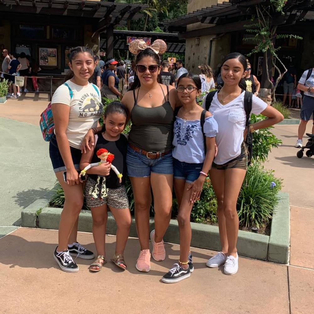 Meet your Posher, Sandra